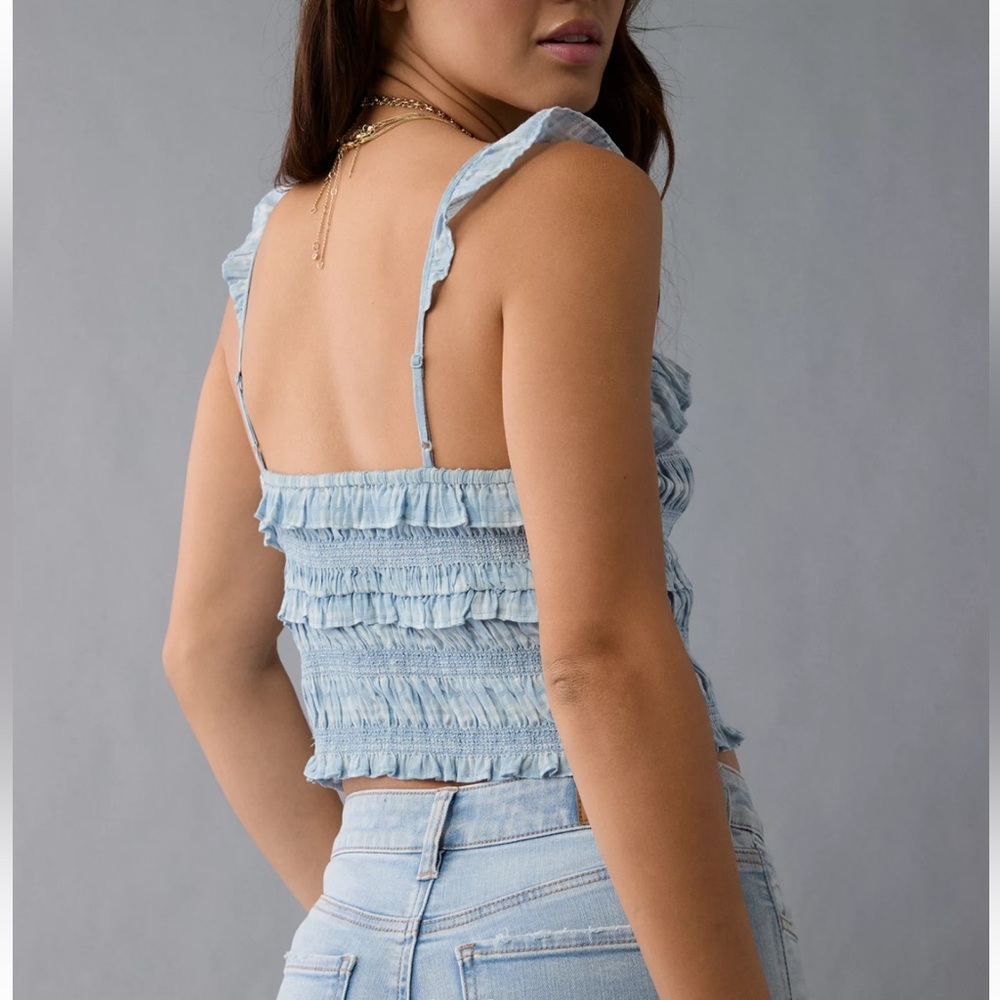 American Eagle Smocked Ruffle Tank Top - Size Large - NWT!! women’s tanks tops - Picture 2 of 12